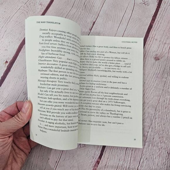 THE MAN TRANSLATOR The Essential Guide to Manland Alison Grambs 2008 - Picture 2 of 5